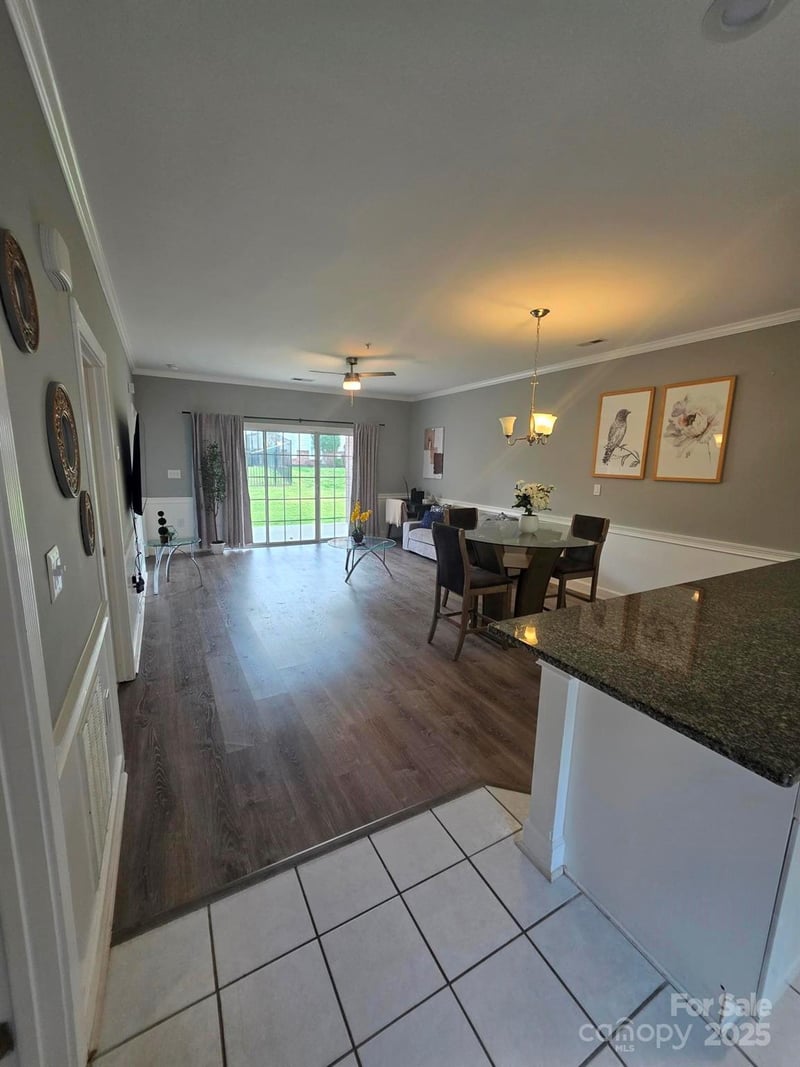 9016 Meadow Vista Drive, Charlotte, NC - 2 beds, 2 baths, 1,016 sqft - $230,000