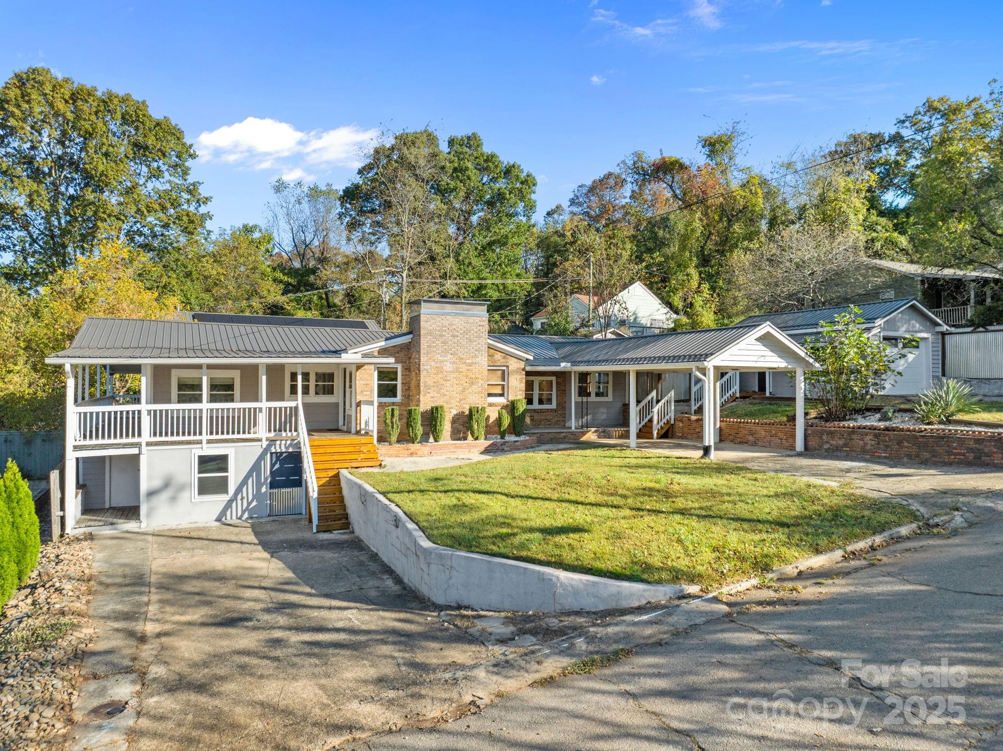 186 Joyner Avenue, Asheville, NC. property listing photo