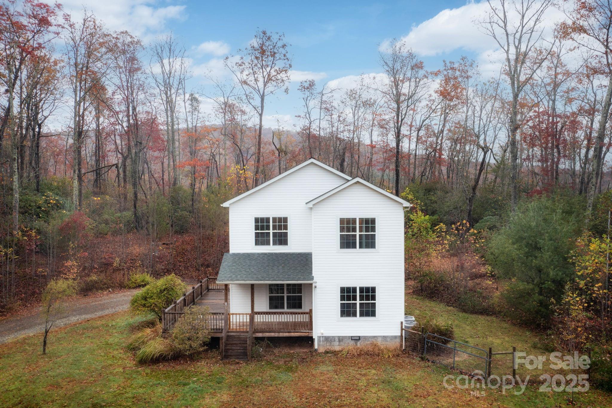 230 Graystone Drive, Burnsville, NC. property listing photo