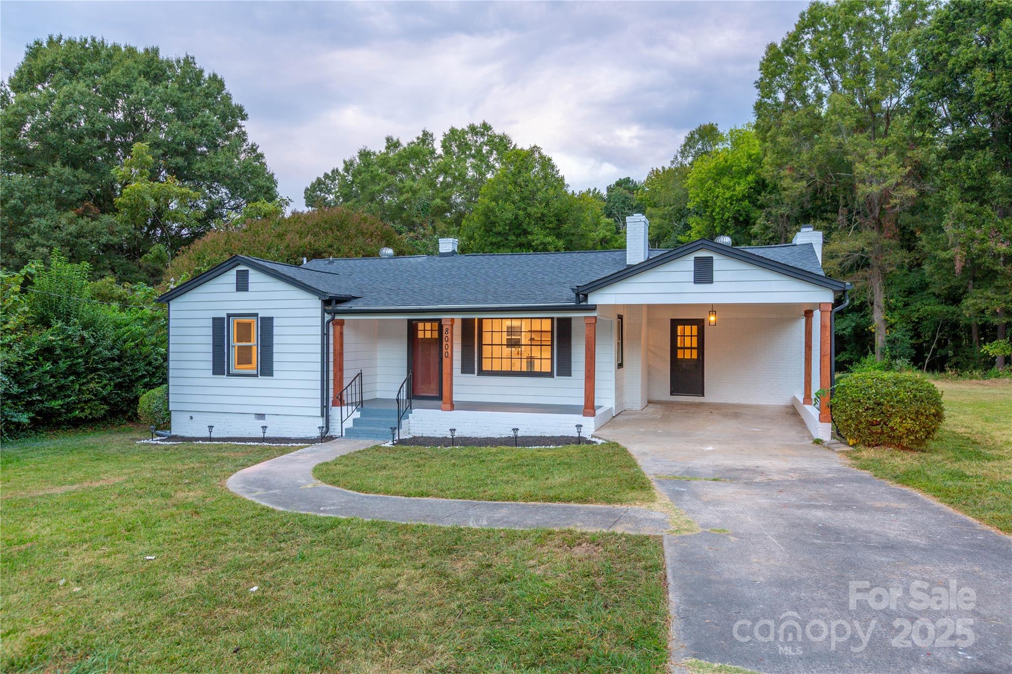8000 Chapman, Charlotte, NC. property listing photo