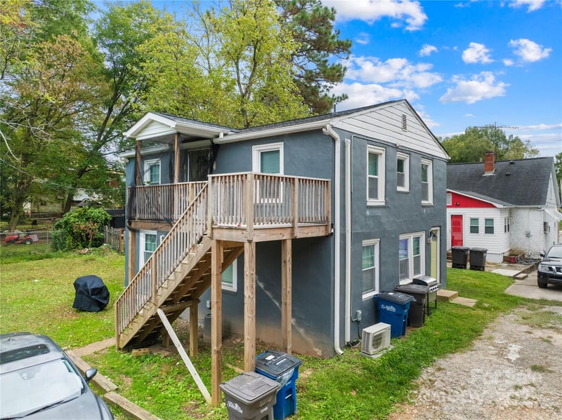 537 & 539 Broadway Court, Statesville, NC - 4 beds, 1,590 sqft - $259,900
