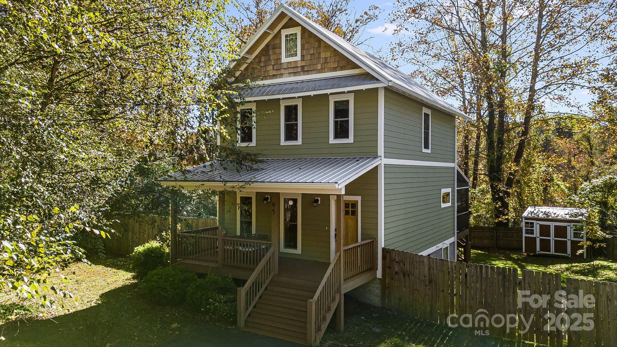 95 Old Haw Creek, Asheville, NC. property listing photo