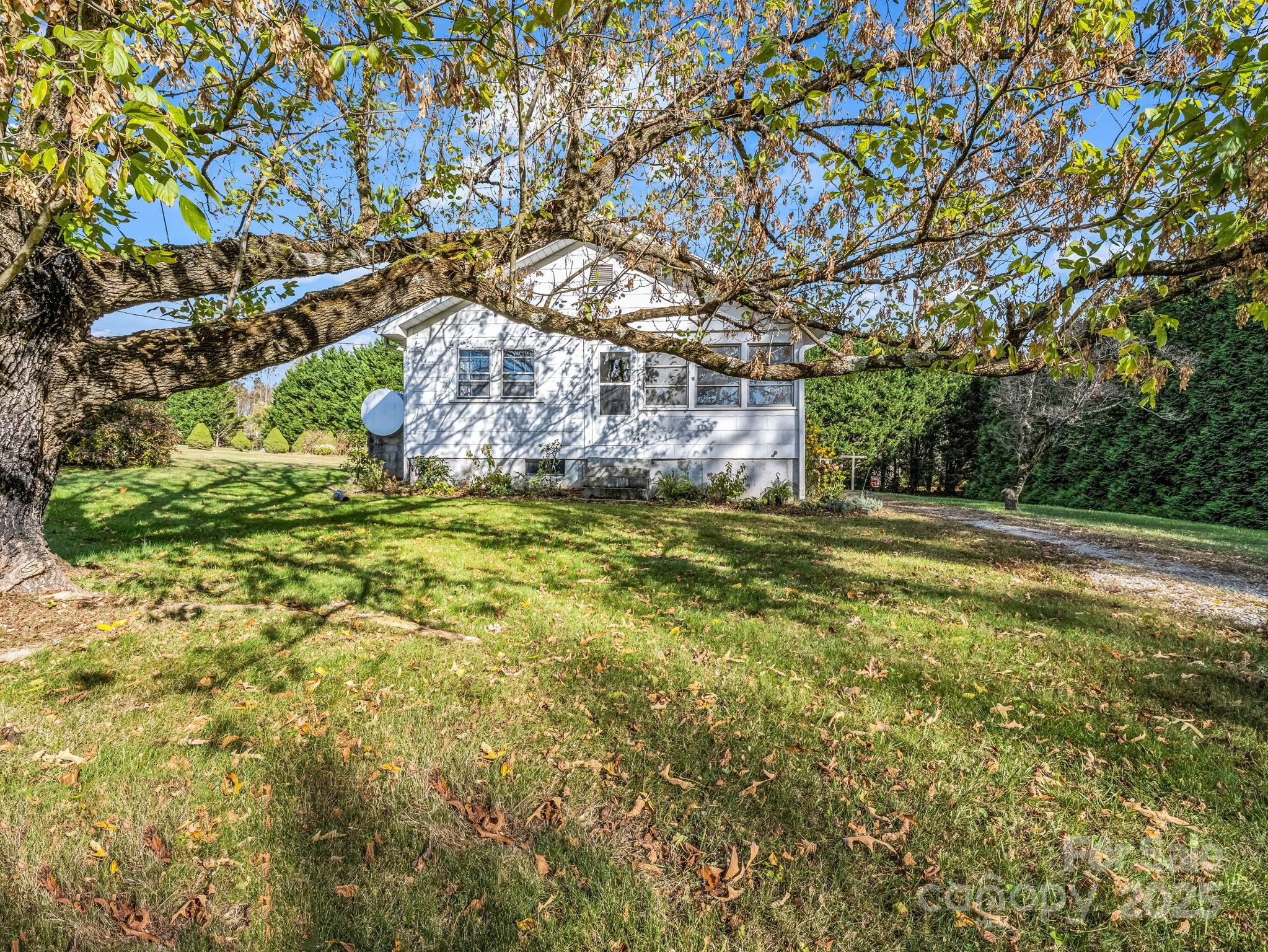 1600 Orchard Road, Flat Rock, NC. property listing photo