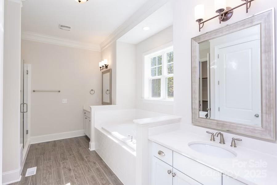 510 Fern Hill Apt 15, Mooresville, NC. property listing photo