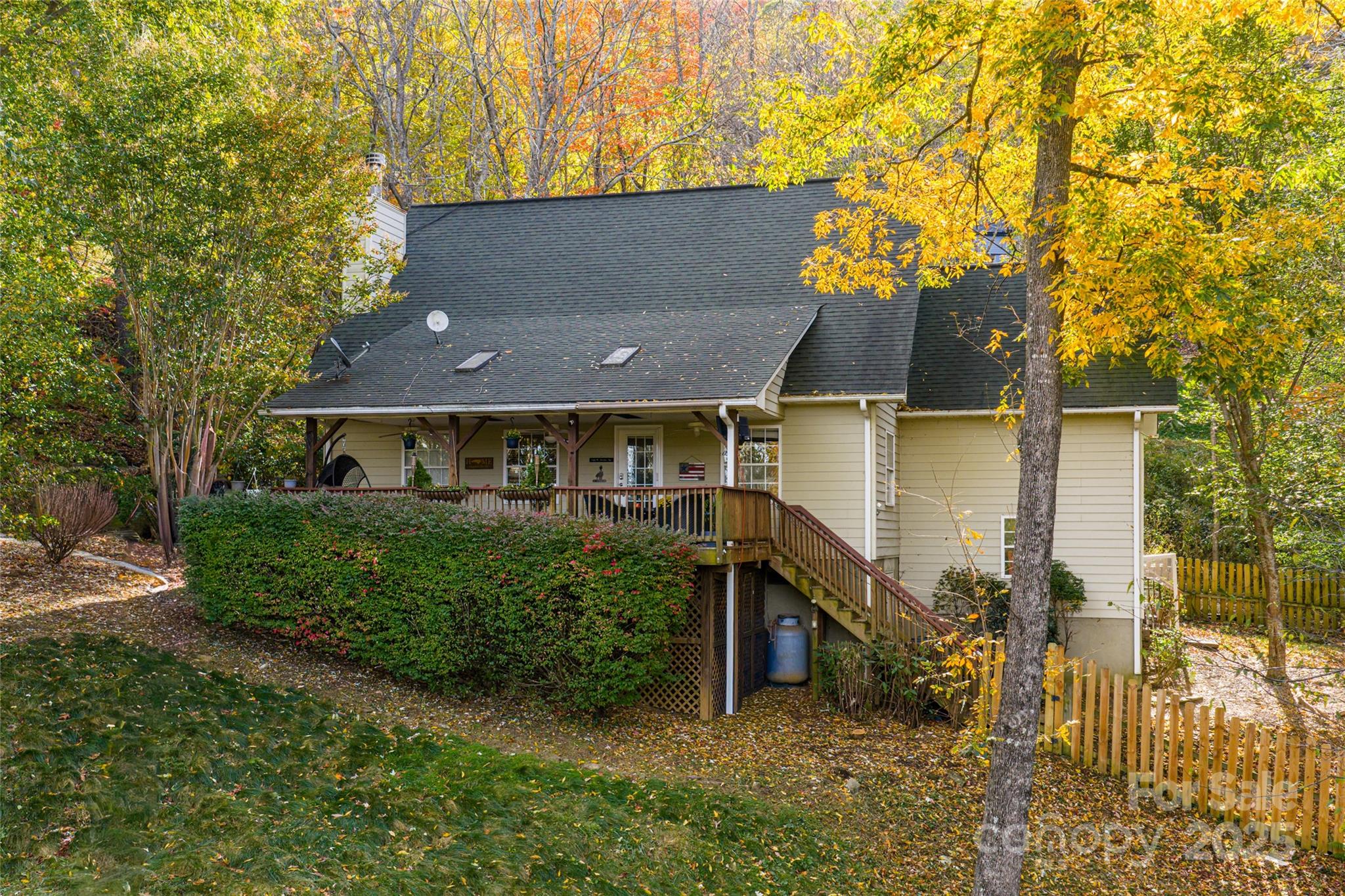 154 Presidential Drive, Waynesville, NC. property listing photo