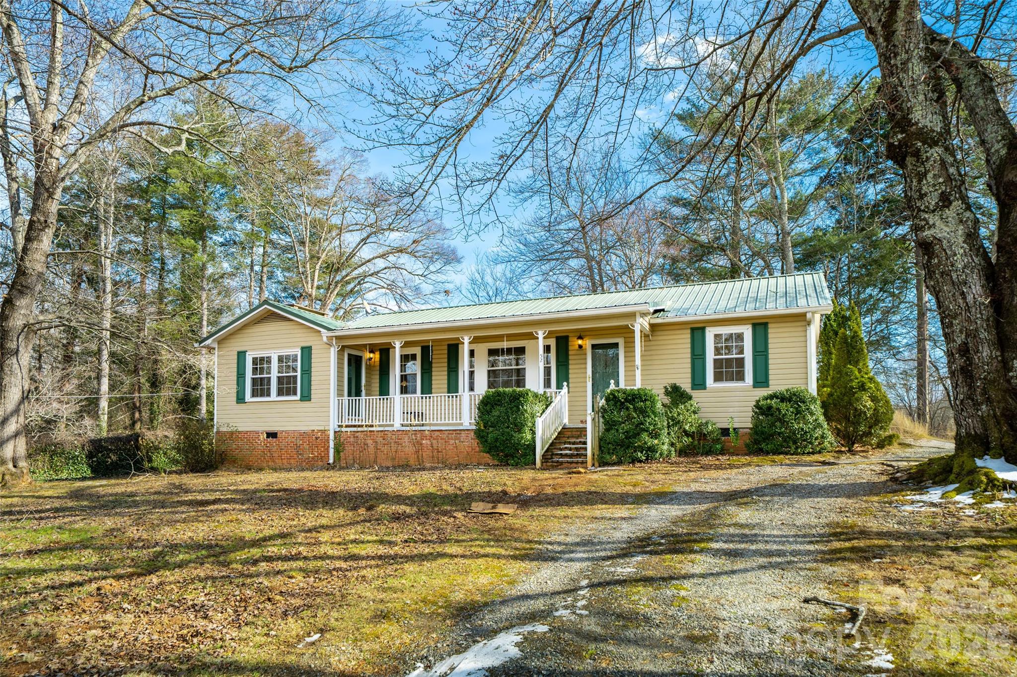 52 E Miller Street, Columbus, NC. property listing photo