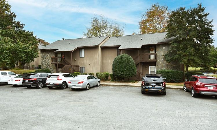 411 Mallard Head Lane, Mooresville, NC. property listing photo
