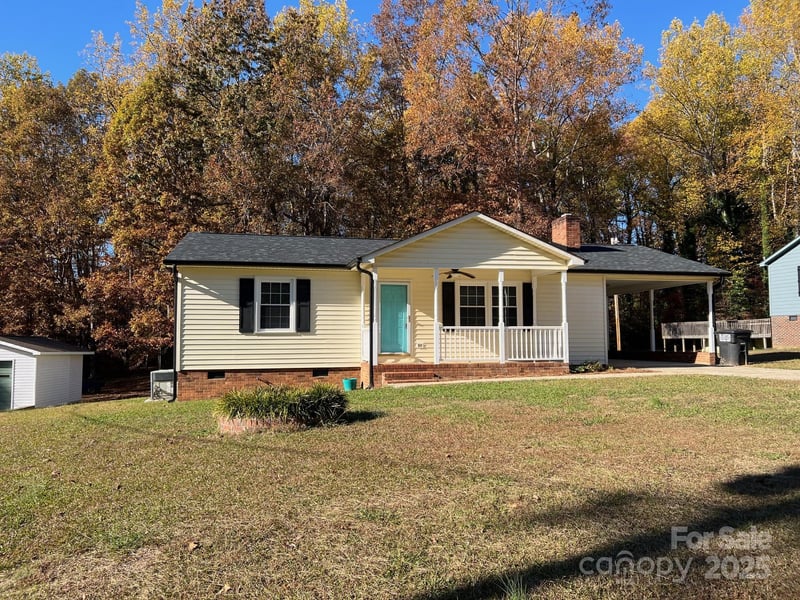 120 Oakley Drive, Gastonia, NC - 3 beds, 2 baths, 1,532 sqft - $288,900