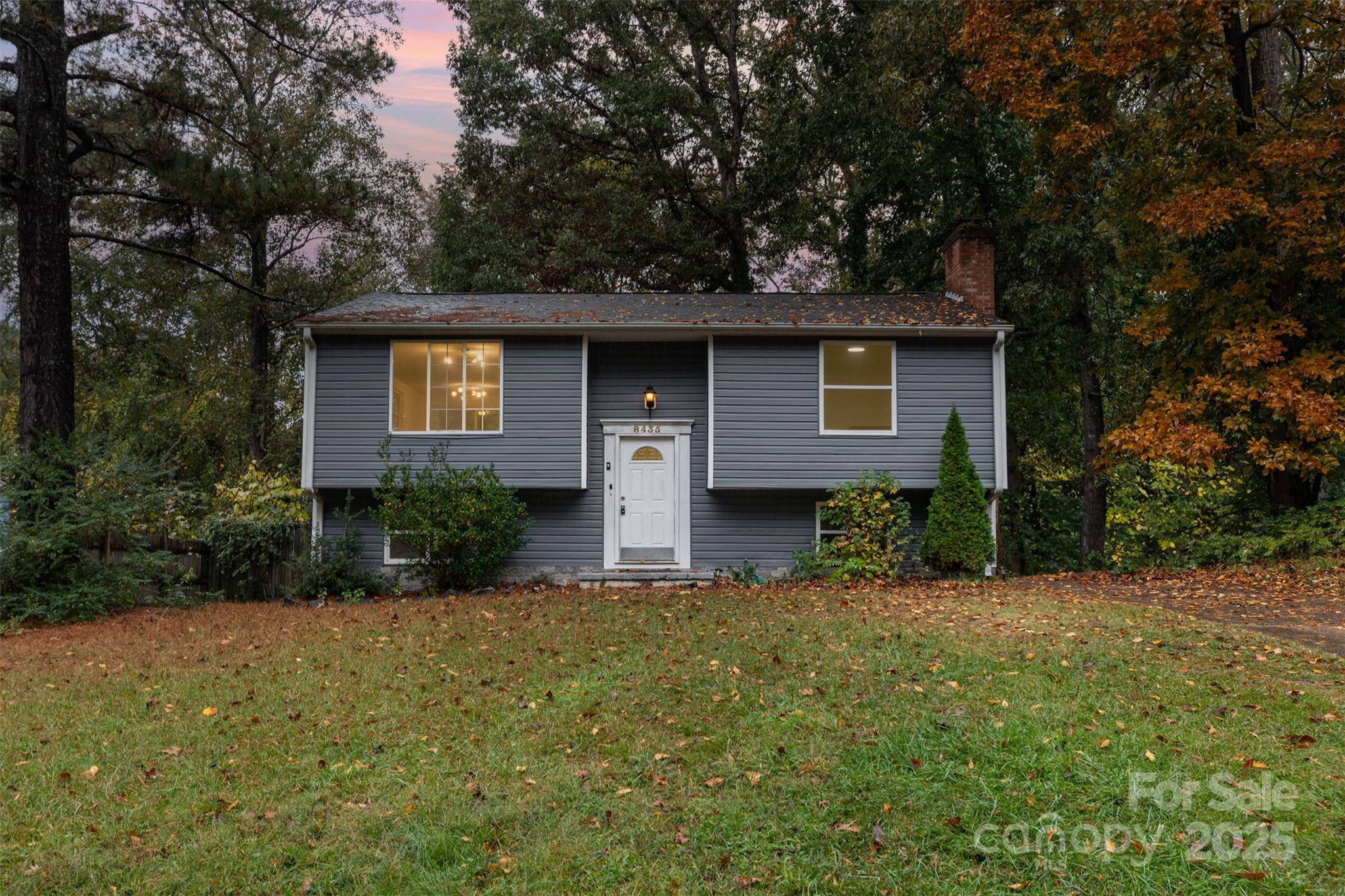 8435 Othello, Charlotte, NC. property listing photo