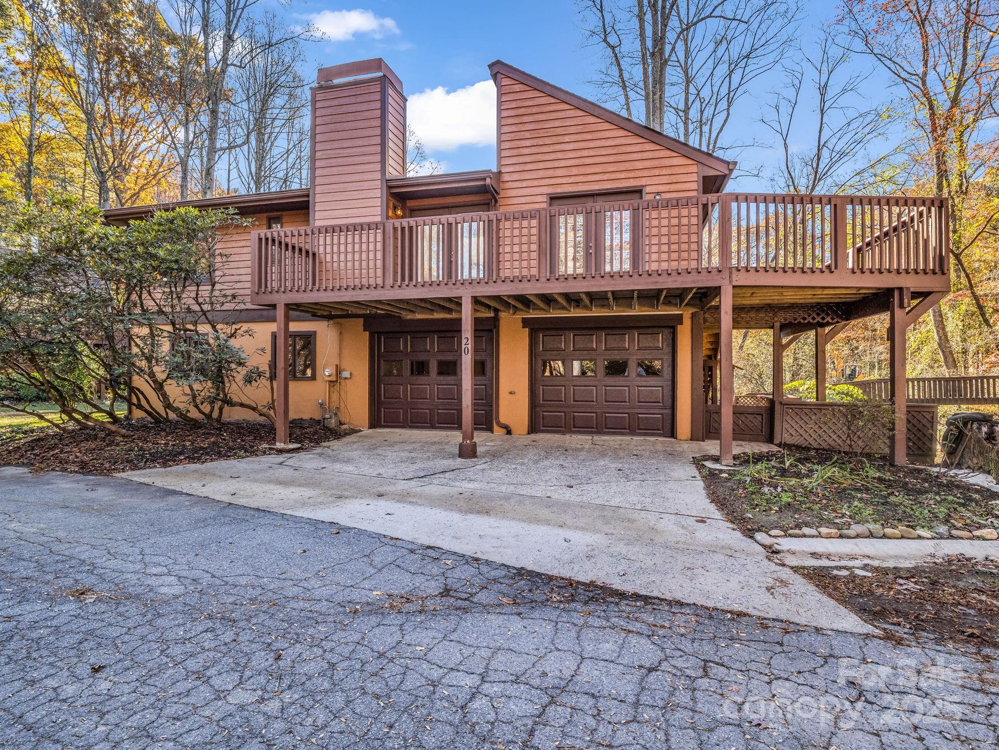 20 Poplar Court, Fletcher, NC. property listing photo