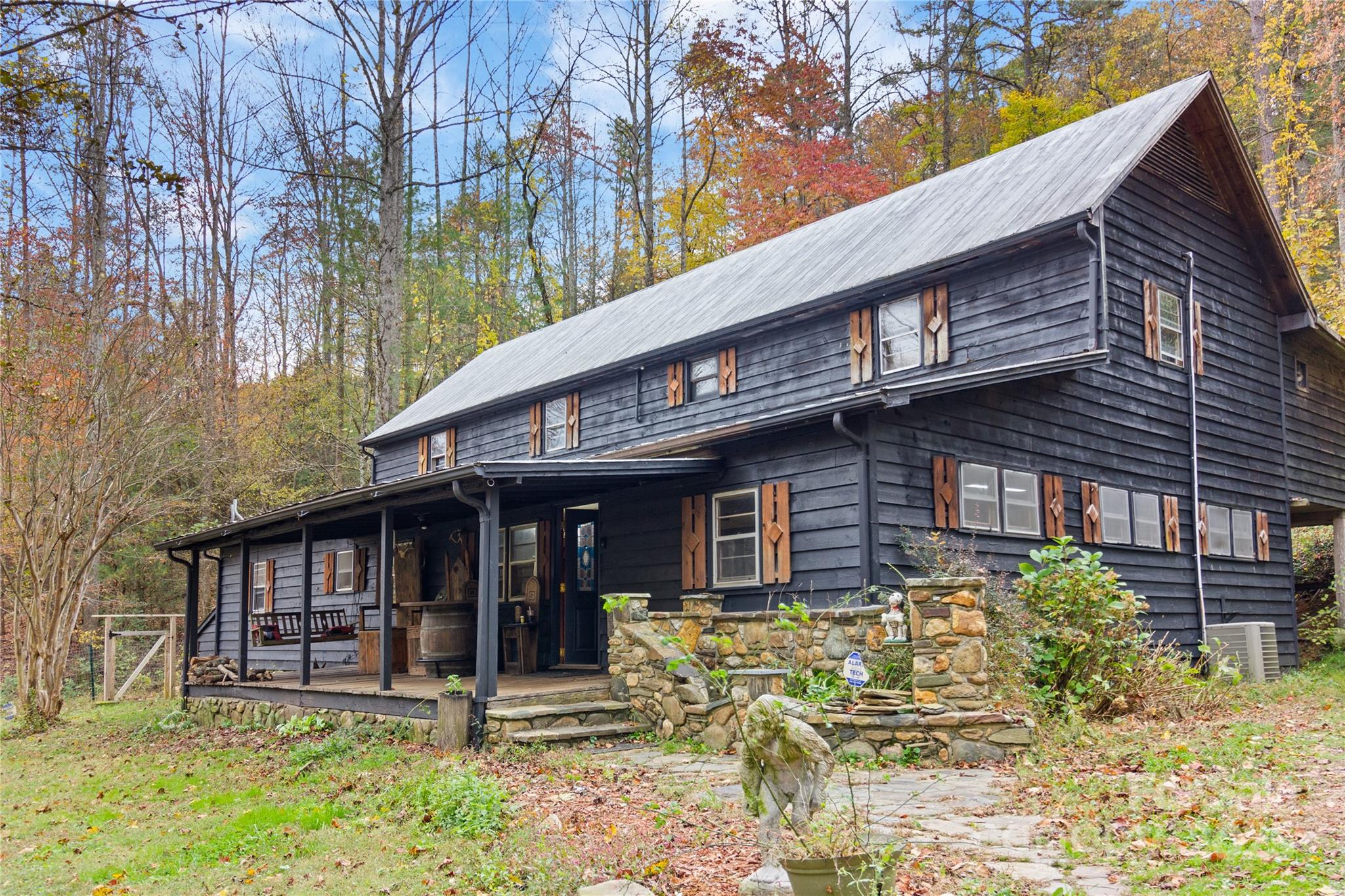 5668 Longbottom Road, Hays, NC. property listing photo