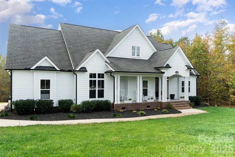 1851 White Fawn Lane, Rock Hill, SC - 4 beds, 3 baths, 2,671 sqft - $750,000