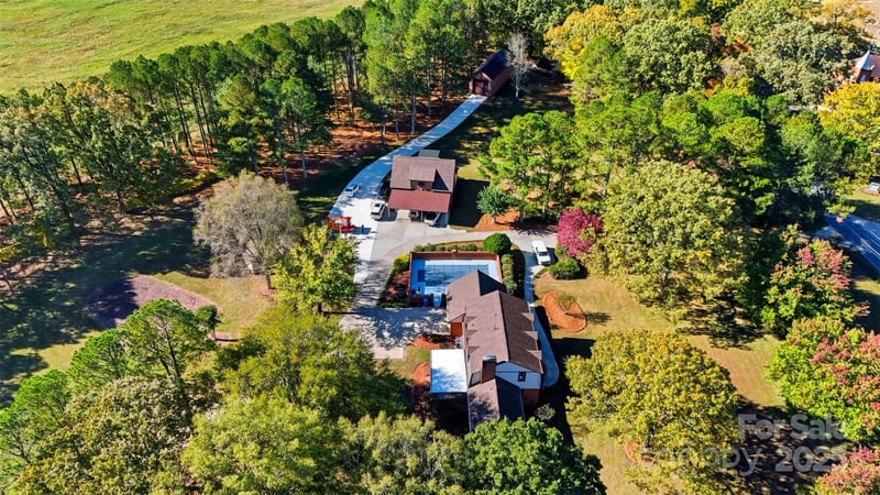 115 El Bethel, Kings Mountain, NC - 5 beds, 5 baths, 2,790 sqft - $899,900