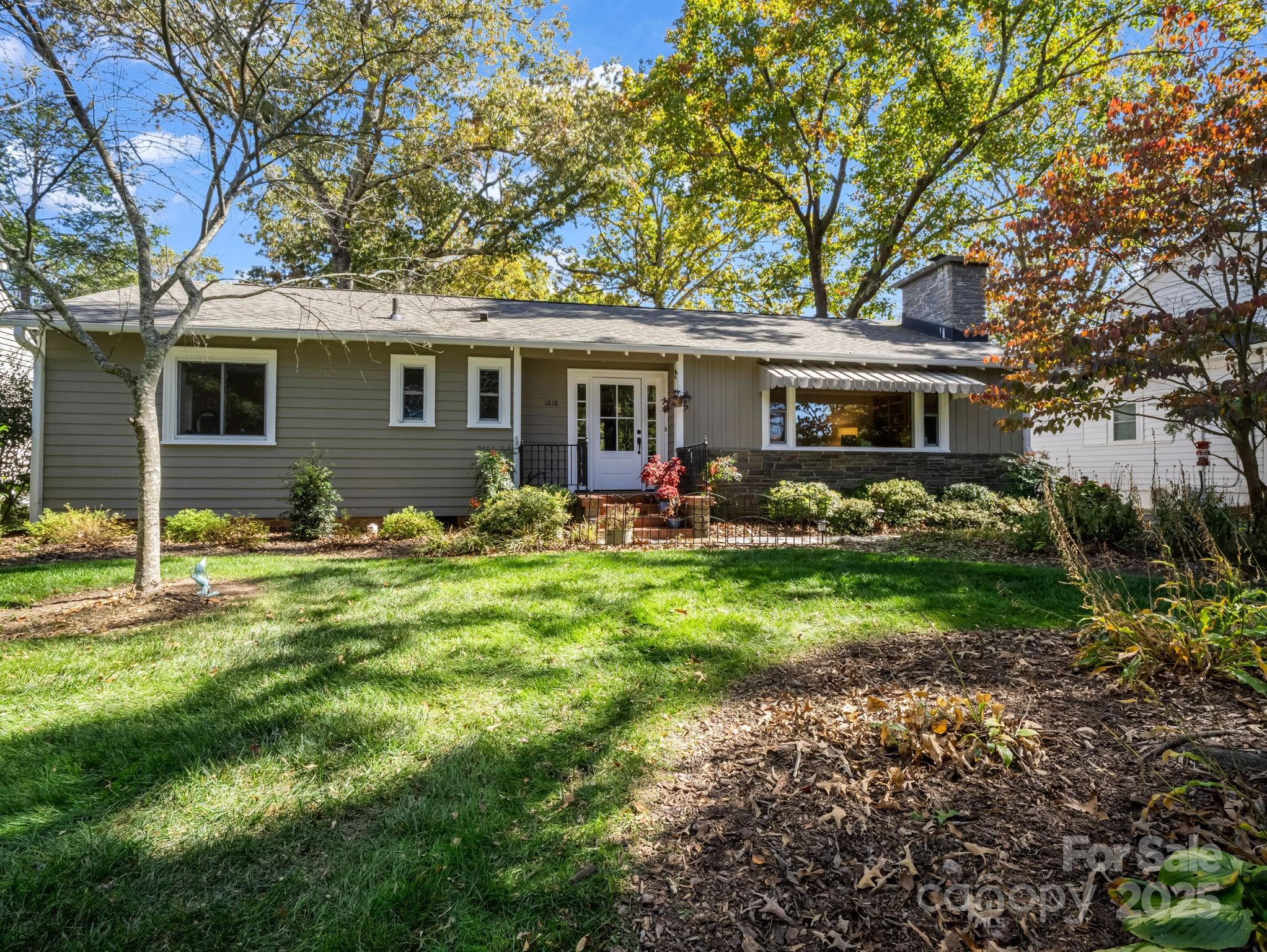 1618 Kensington Road, Hendersonville, NC. property listing photo