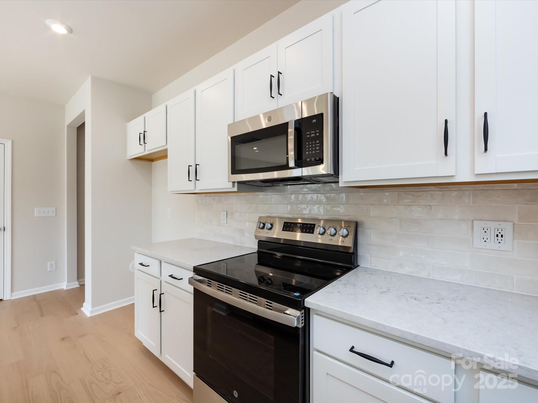 2108 Endeavor, Charlotte, NC. property listing photo