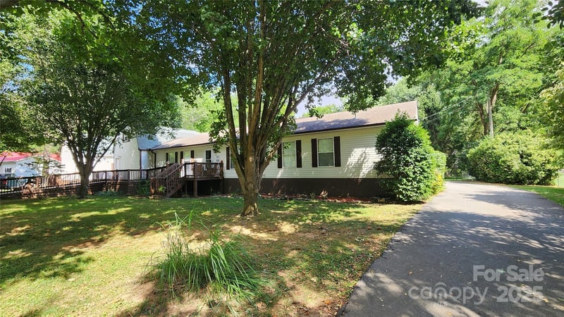 1235 Sulphur Springs Road, Waynesville, NC - 4 beds, 3.5 baths, 2,430 sqft - $420,000