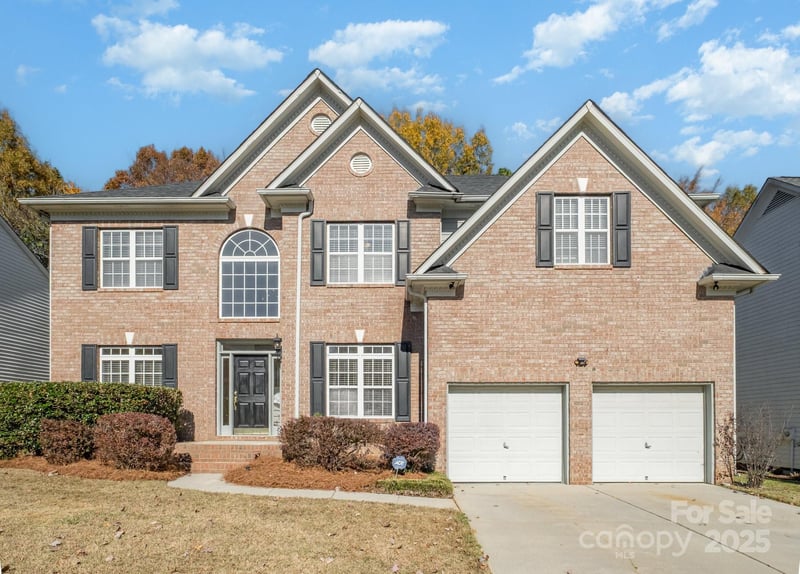1930 Copperplate, Charlotte, NC - 5 beds, 3 baths, 3,243 sqft - $560,000