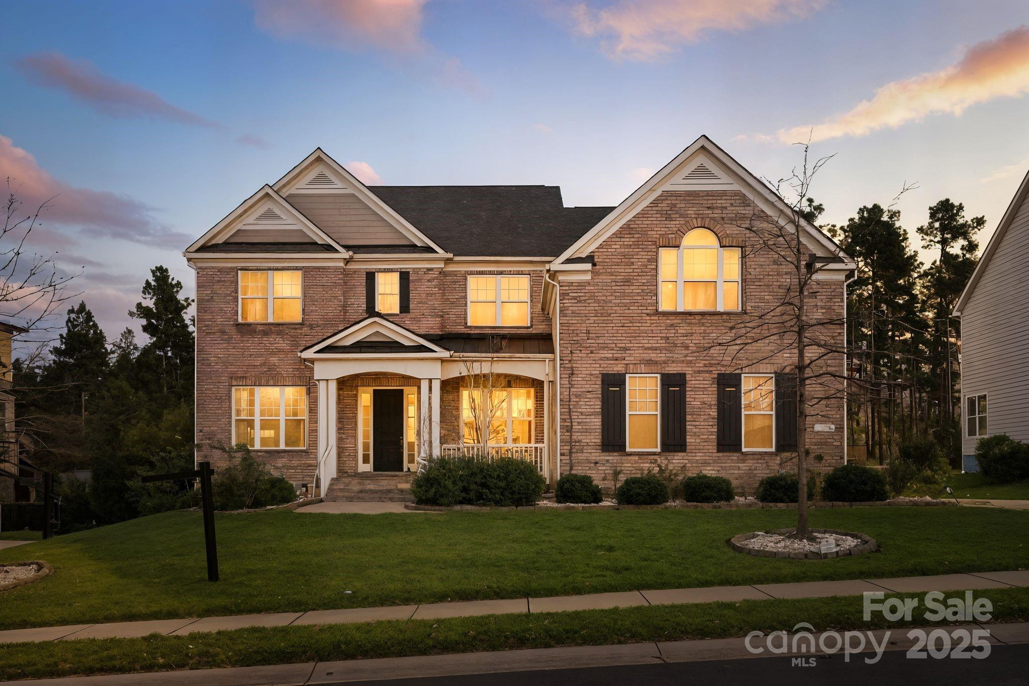 374 Hampton Trail Drive, Fort Mill, SC. property listing photo