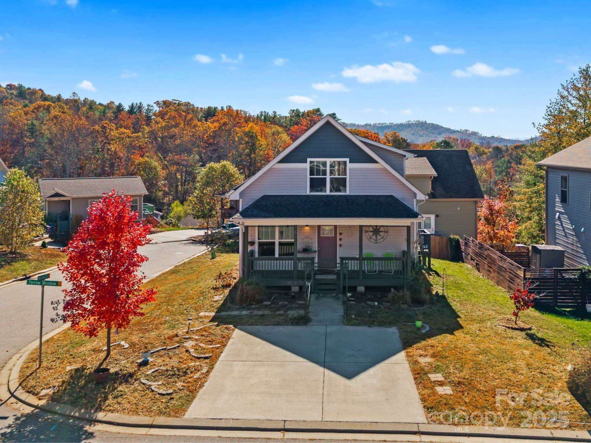 28 Yarrow Meadow Road, Weaverville, NC. property listing photo