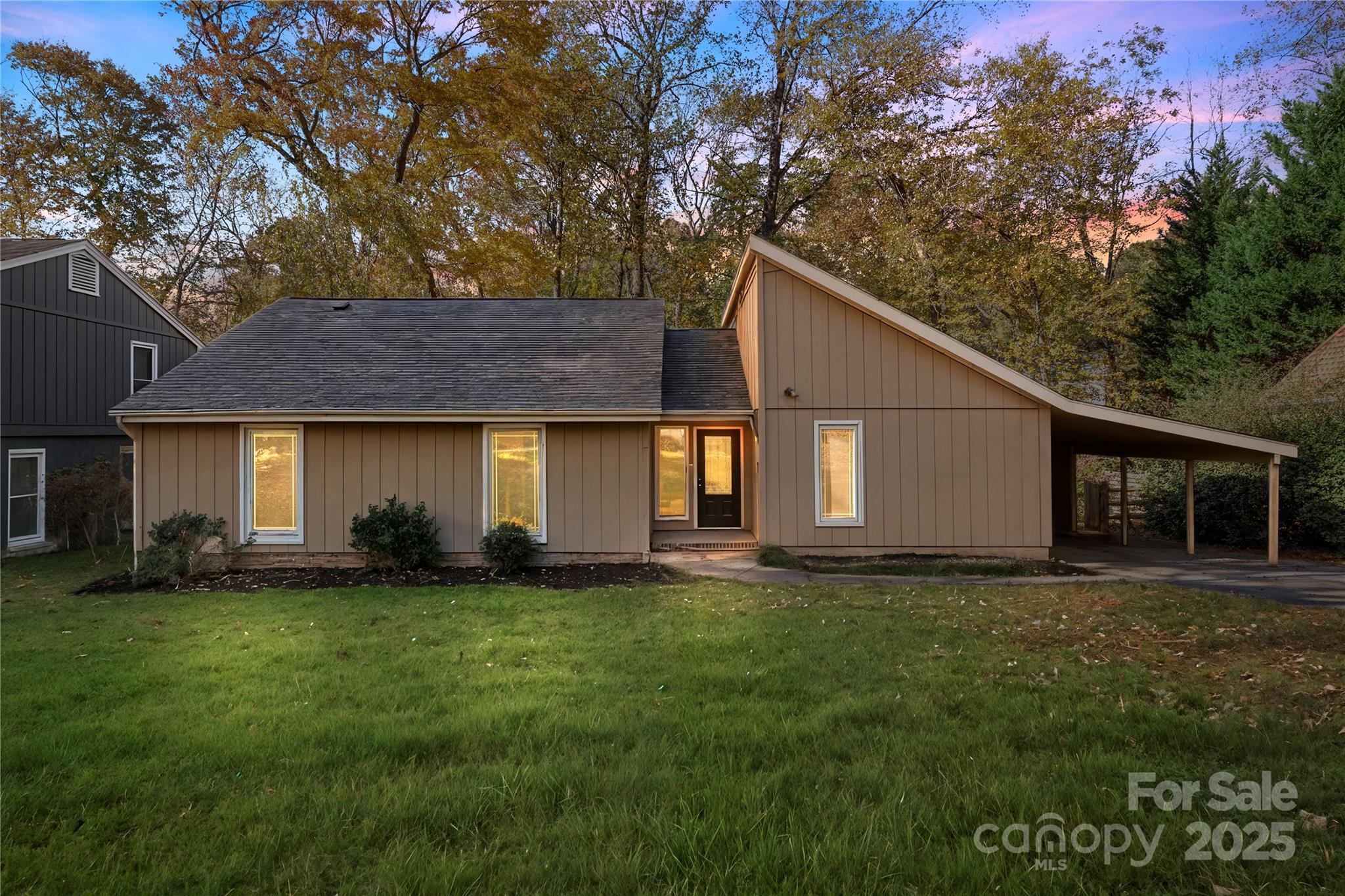 4847 Truesdale Place, Charlotte, NC. property listing photo