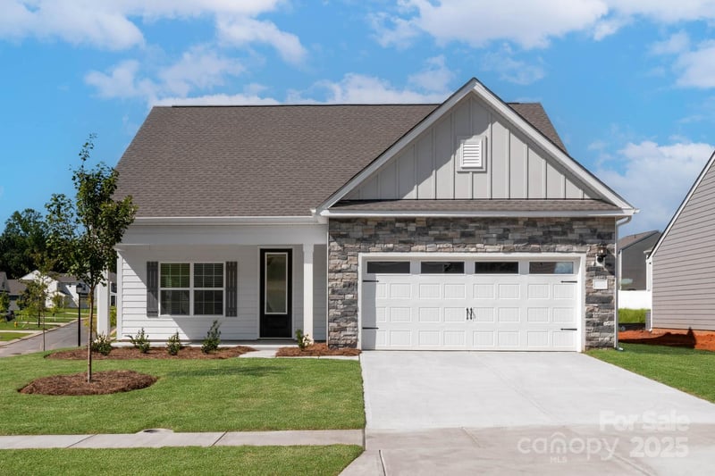 112 Sandypark Court, Troutman, NC - 3 beds, 2.5 baths, 1,742 sqft - $405,900