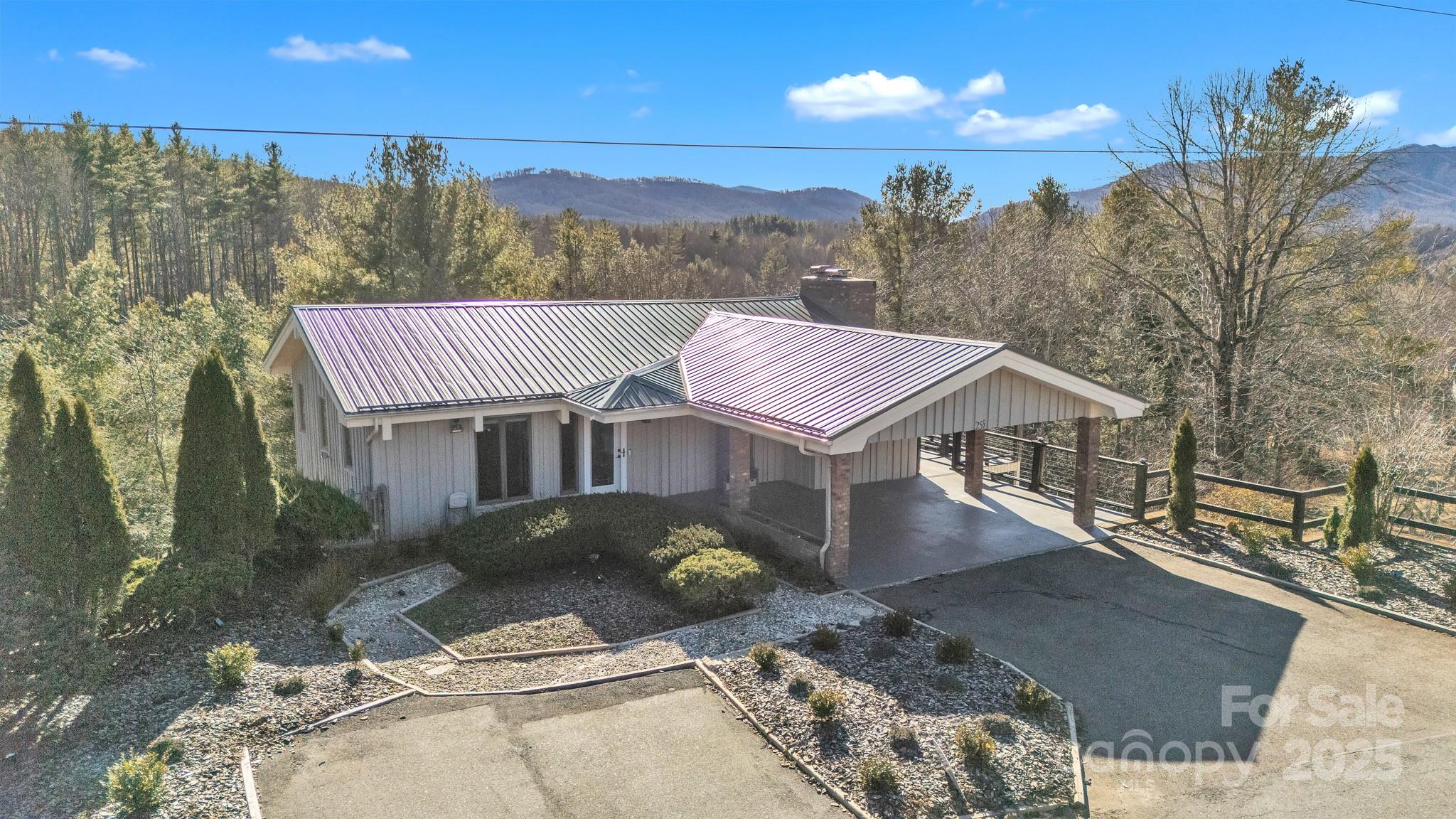 255 Clear View Ridge, Crumpler, NC. property listing photo
