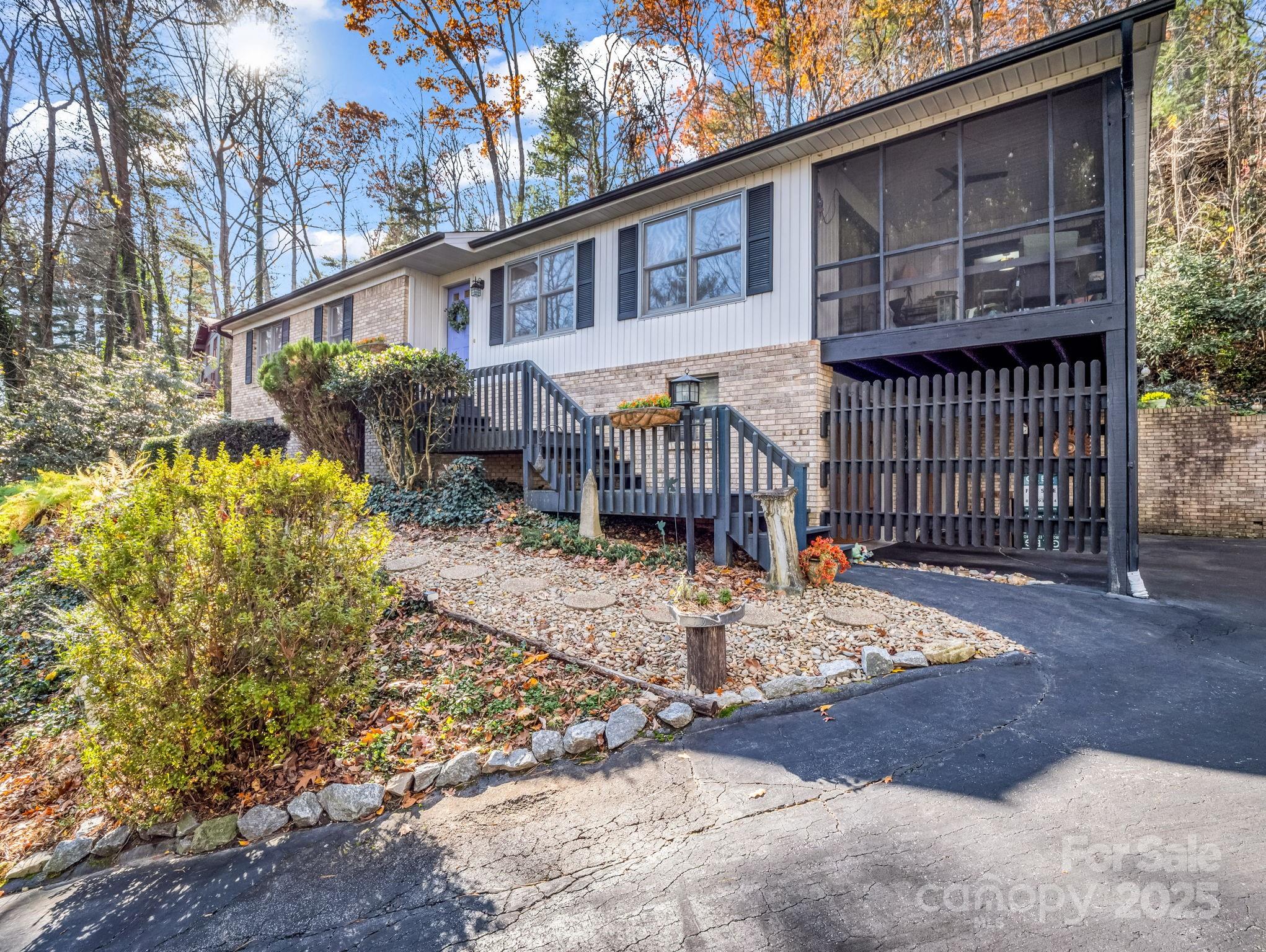 119 Long John Drive, Hendersonville, NC. property listing photo