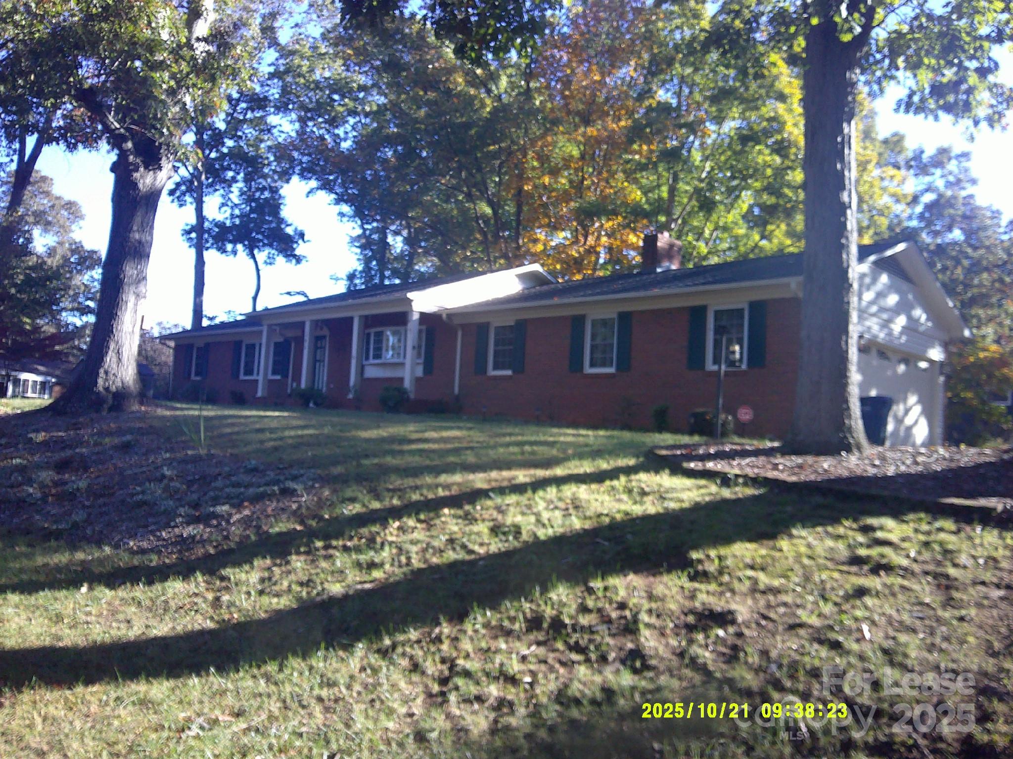 1820 12th, Hickory, NC. property listing photo