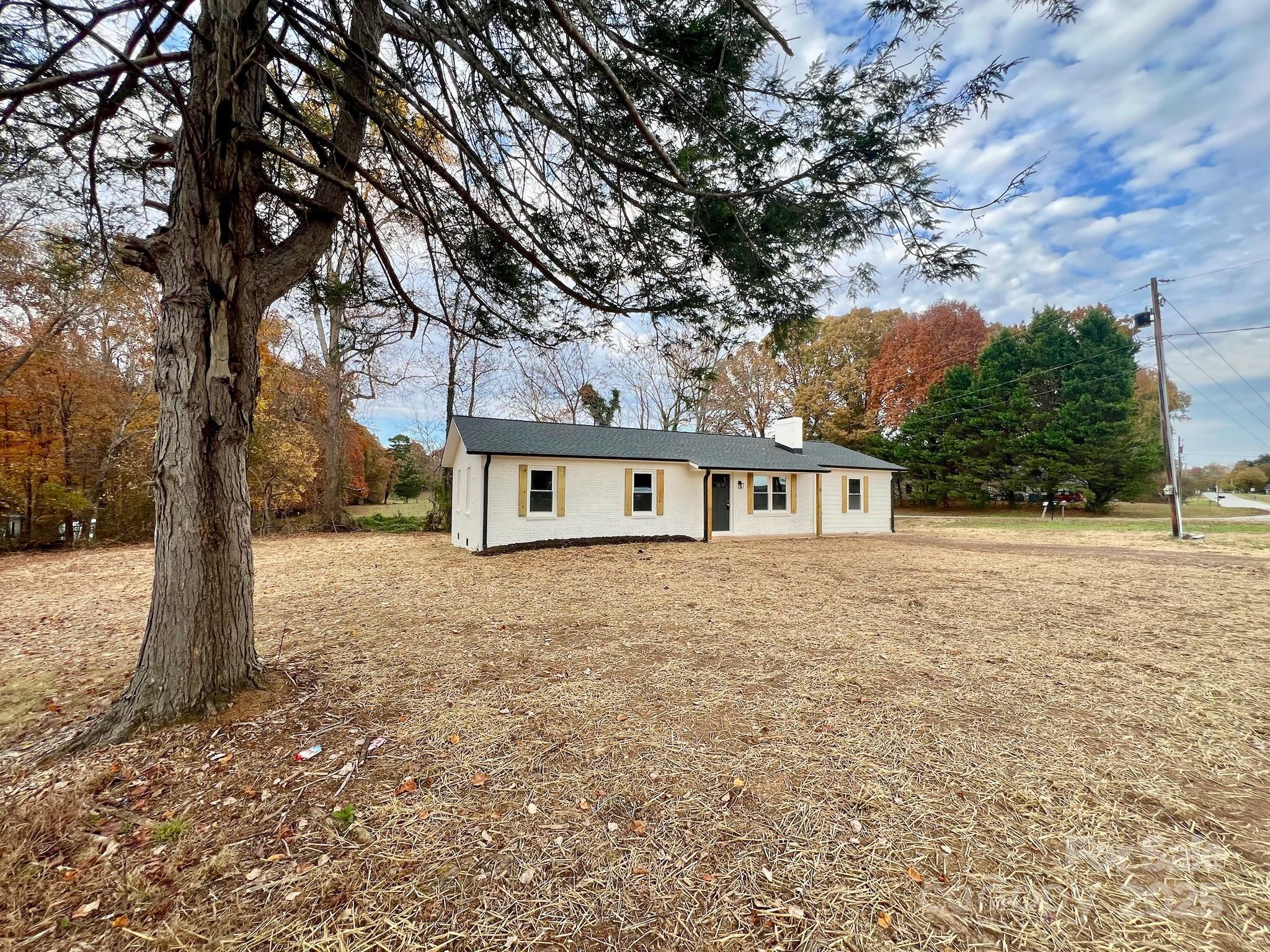 9 Walter Street, Stony Point, NC. property listing photo