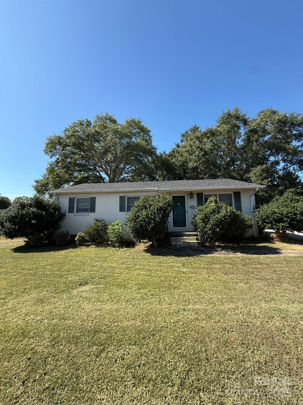 1755 Mt Gallant, Rock Hill, SC. property listing photo