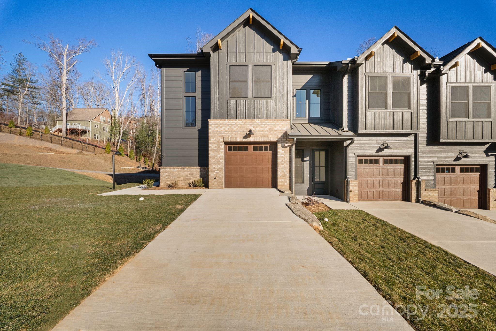 109 Collin Place Apt 4, Asheville, NC. property listing photo