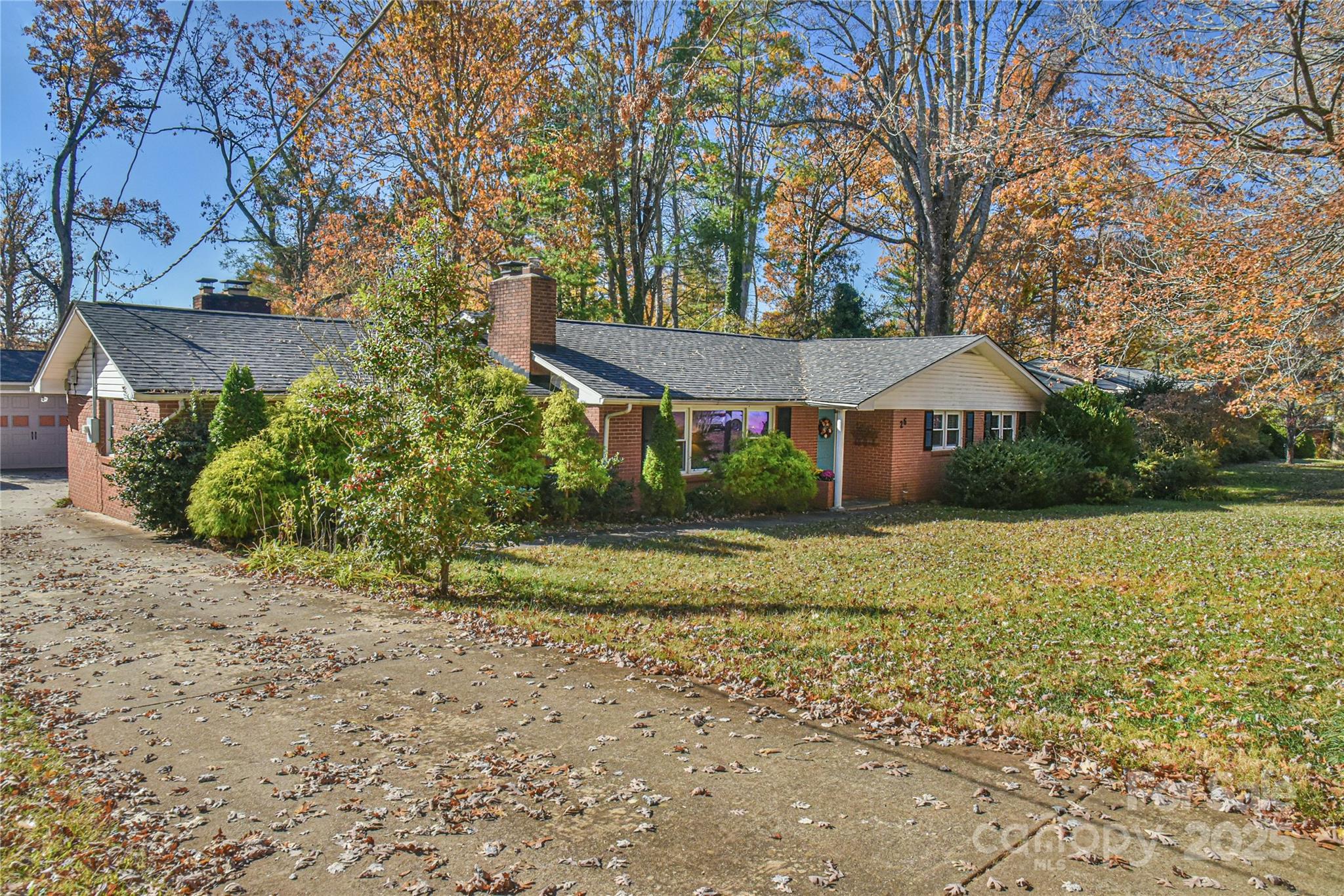 26 Bevlyn Drive, Asheville, NC. property listing photo