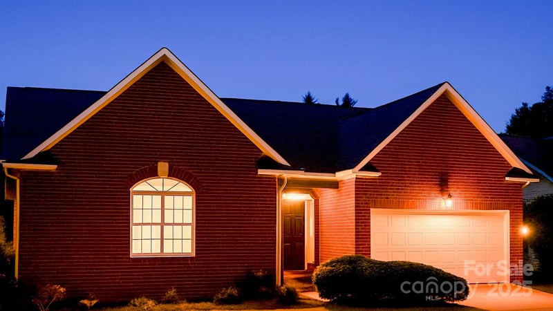 1304 Overhill, Salisbury, NC - 3 beds, 2 baths, 1,900 sqft - $339,400