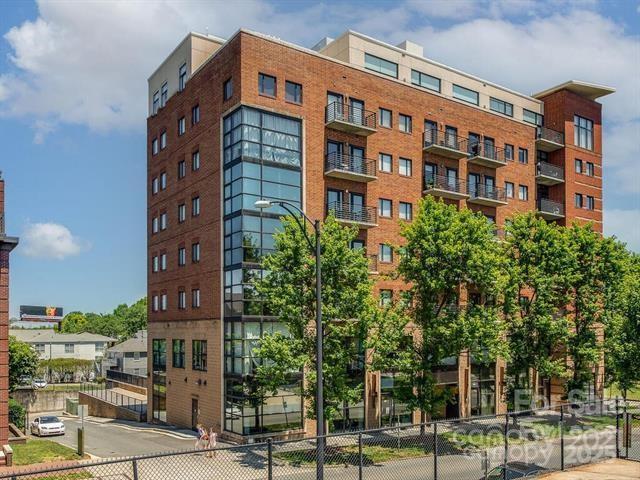 715 N Church Street Apt 414, Charlotte, NC. property listing photo