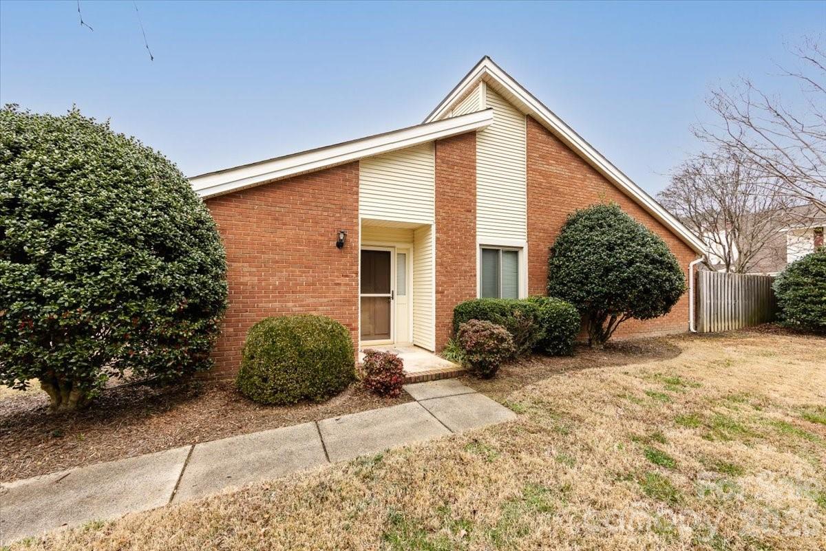 8410 Ramath Drive, Charlotte, NC. property listing photo