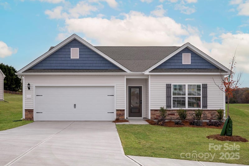 3428 Robindale Drive, Winston Salem, NC - 3 beds, 2 baths, 1,552 sqft - $356,900