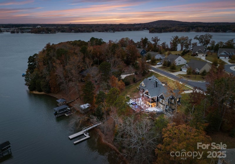 16312 Cozy Cove Road, Charlotte, NC - 6 beds, 6 baths, 6,218 sqft - $2,750,000