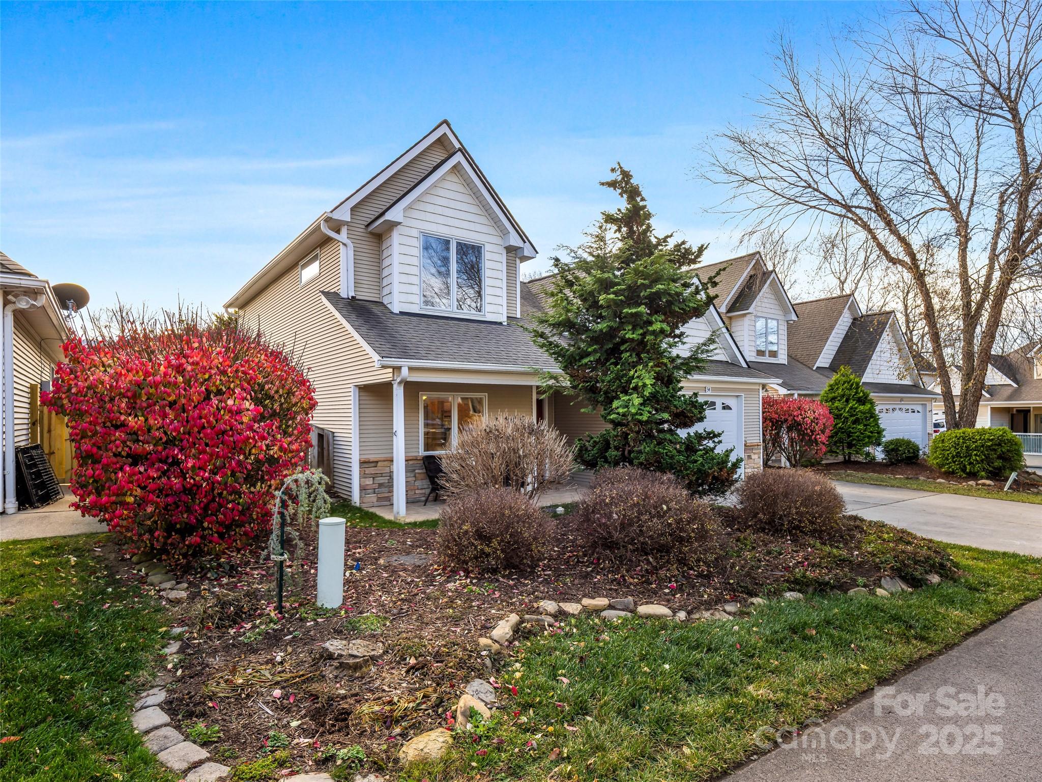 34 Beekeeper Trail, Swannanoa, NC. property listing photo
