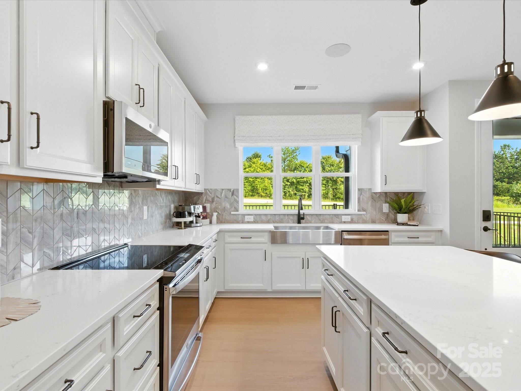 475 Nash, Fort Mill, SC. property listing photo