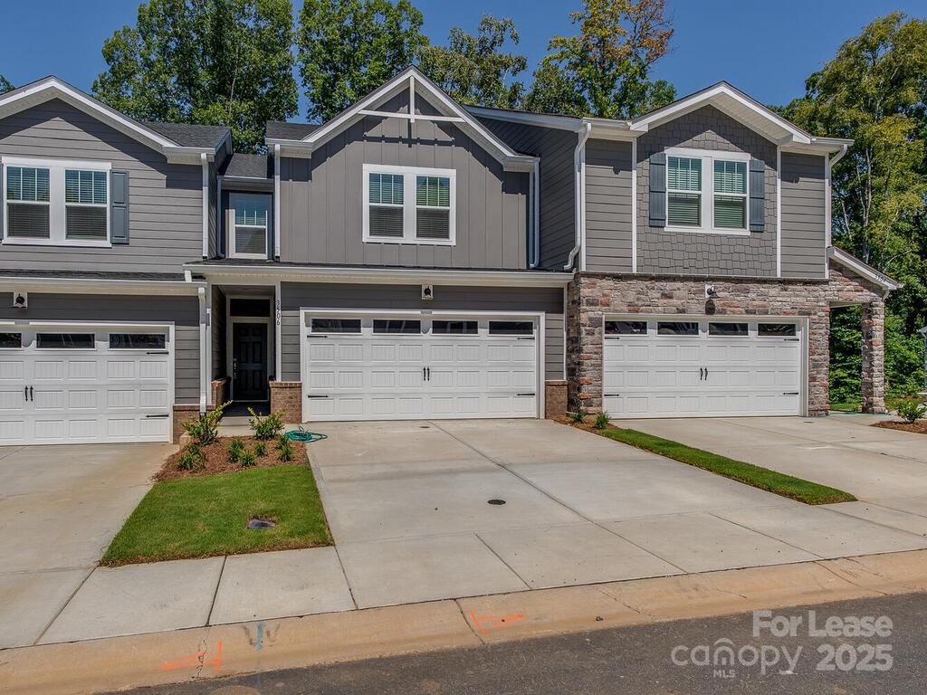 3506 Auburn Curb, Charlotte, NC. property listing photo
