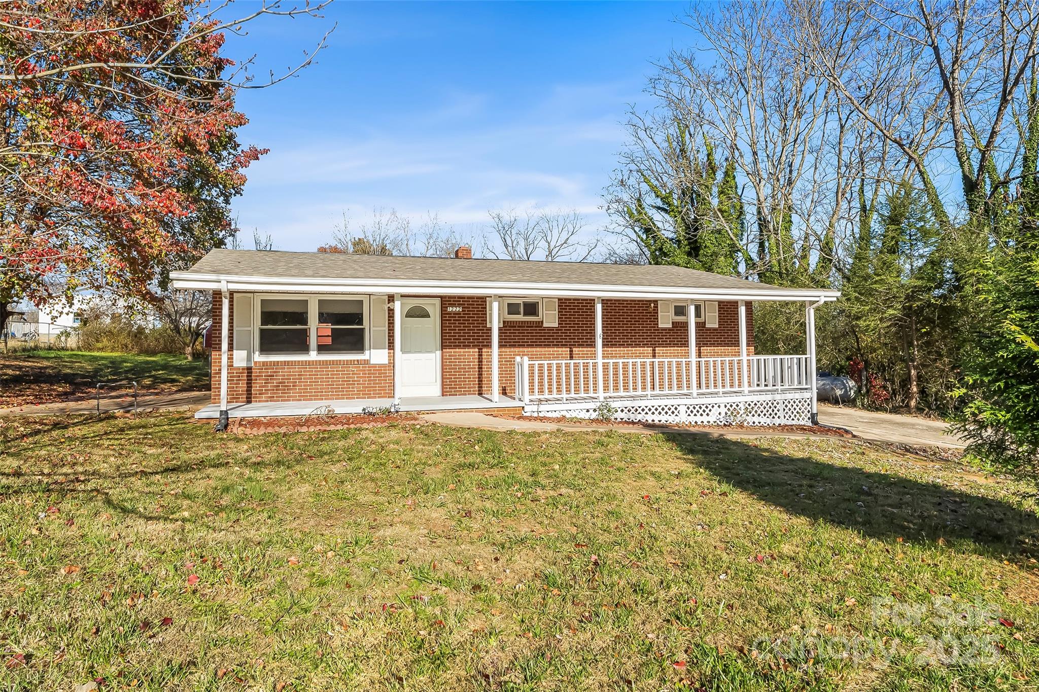 1222 Old North, Lenoir, NC. property listing photo