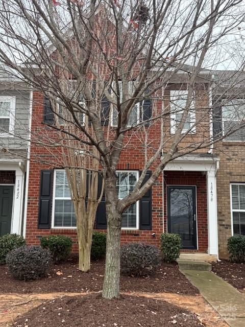 18478 W Catawba Avenue, Cornelius, NC. property listing photo