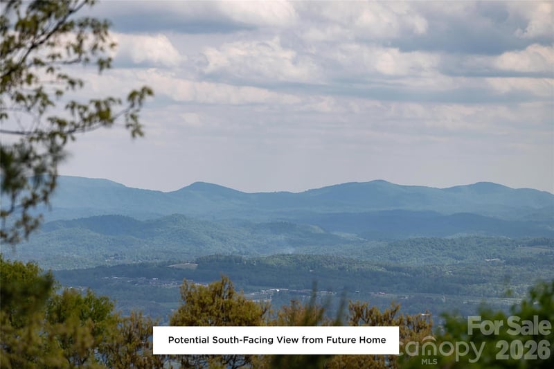 416 Summerset Drive Apt 83, Hendersonville, NC -  - $210,000
