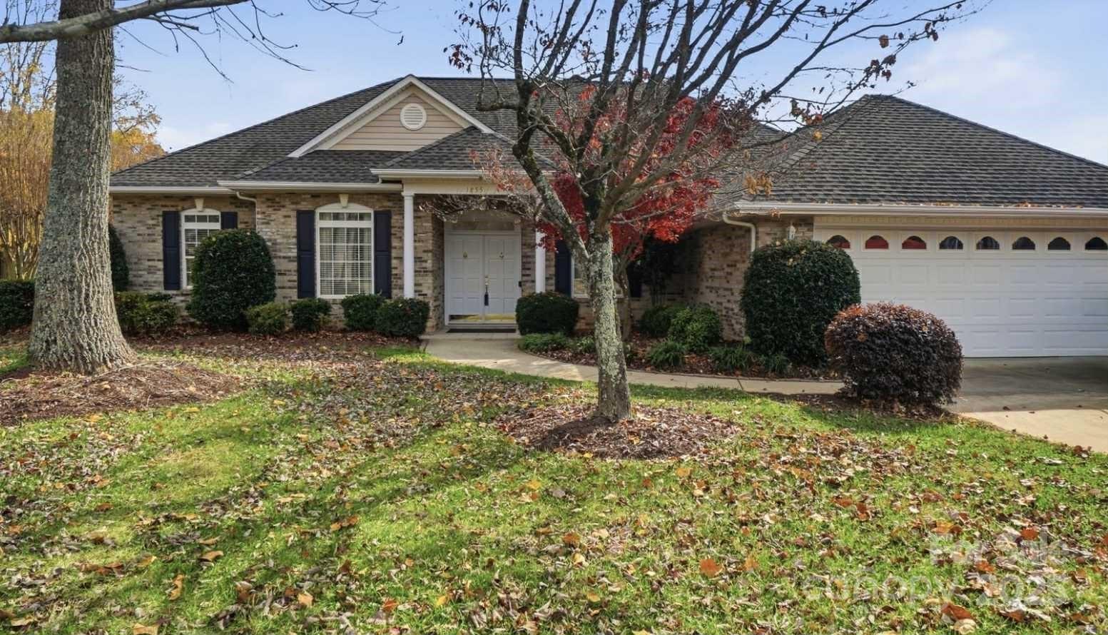 1855 Cameron Heights Circle, Denver, NC. property listing photo
