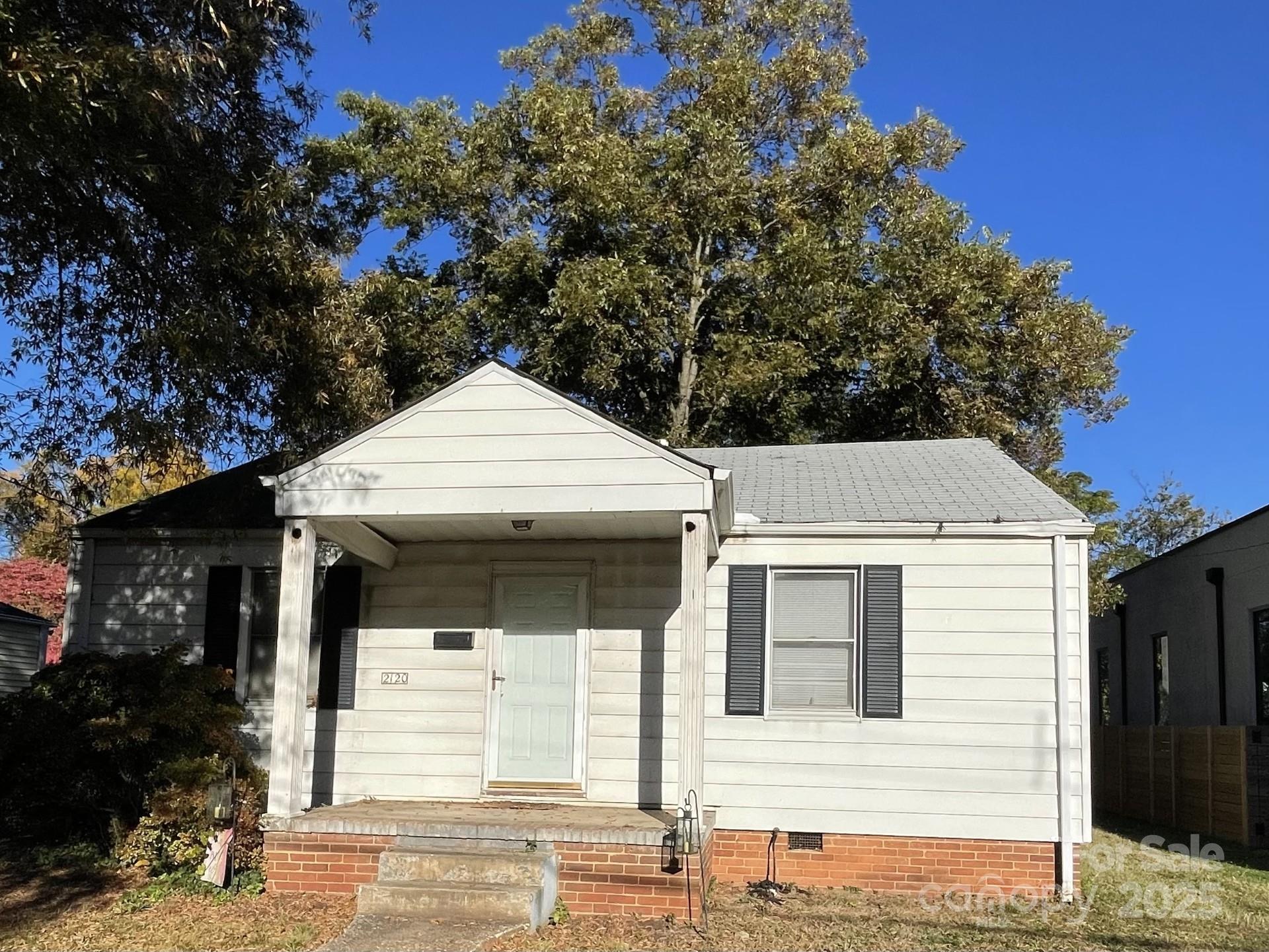 2120 Vanderbilt, Charlotte, NC. property listing photo