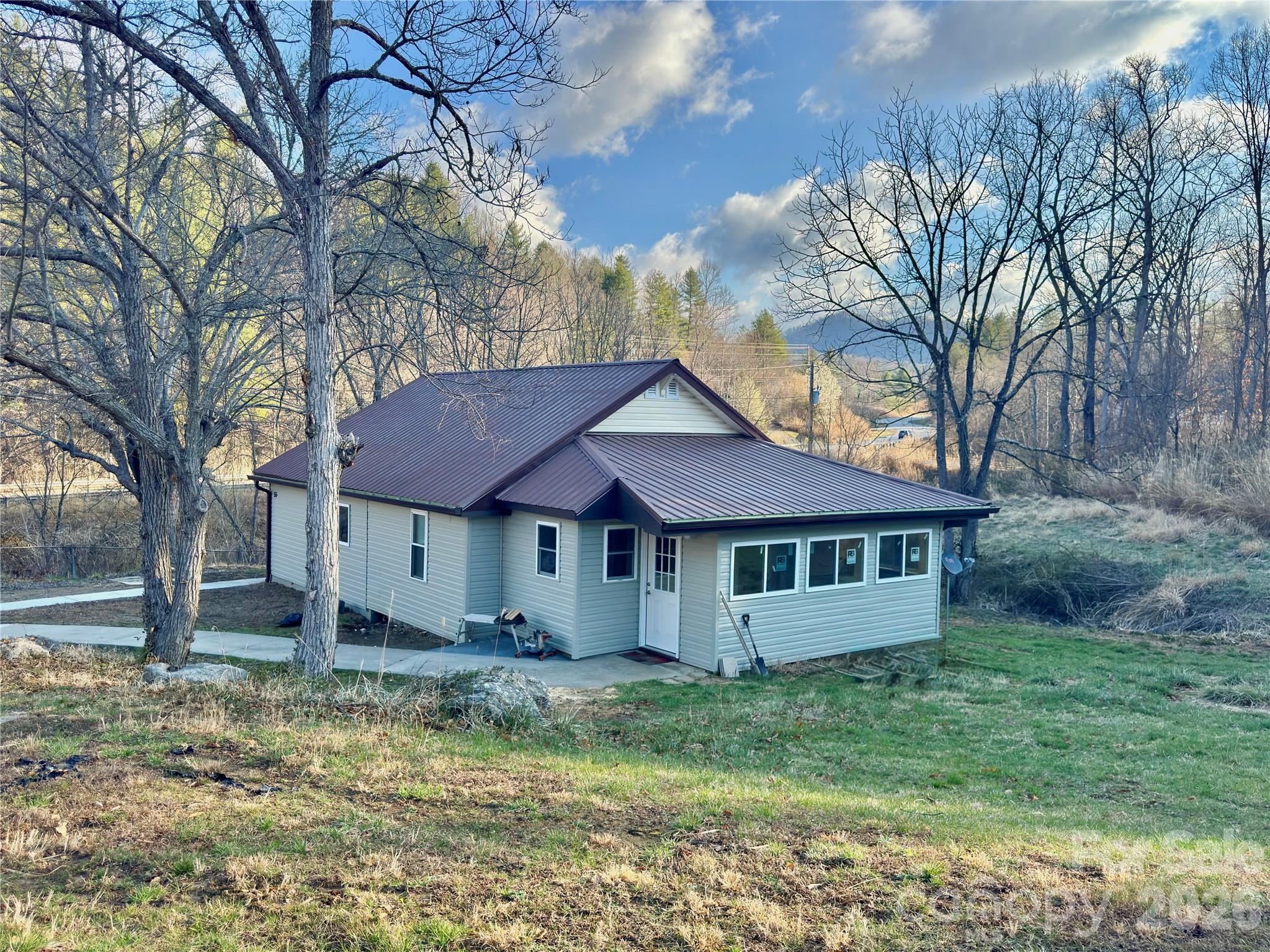55 Summit View Drive, Marshall, NC. property listing photo