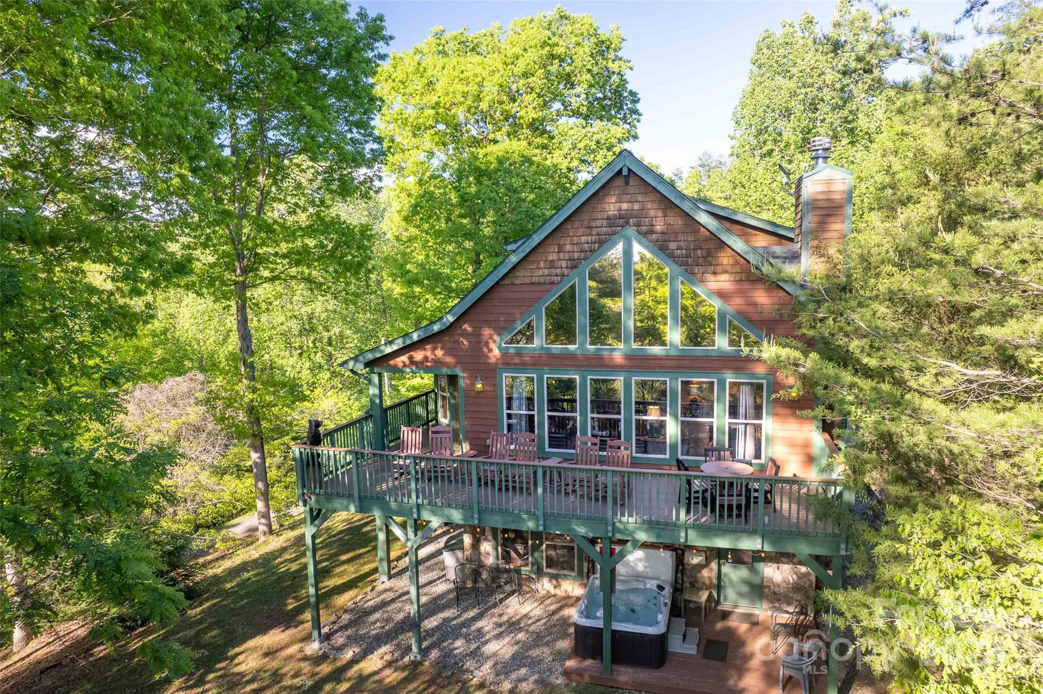 44 Riverside, Whittier, NC. property listing photo