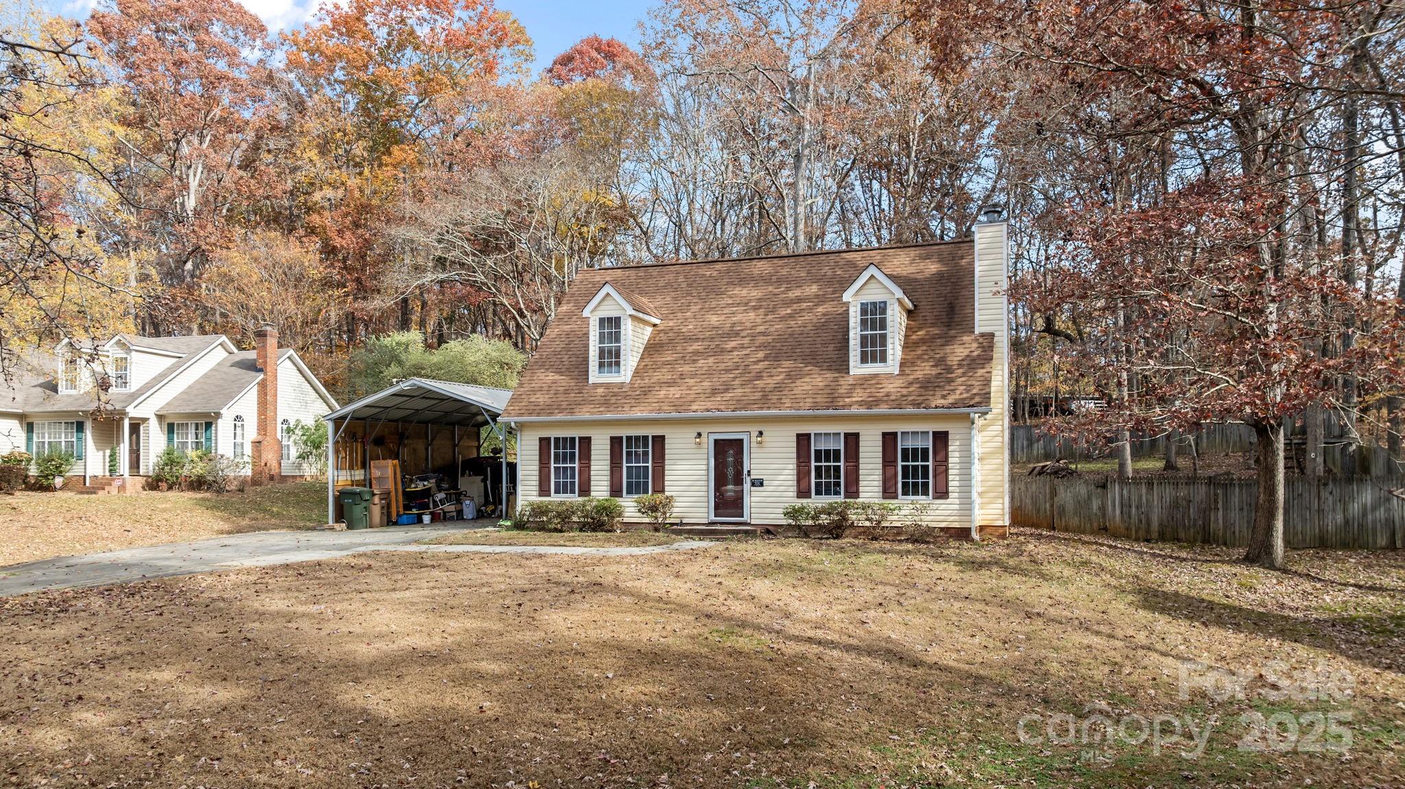 3701 Sandberry Drive, Waxhaw, NC. property listing photo