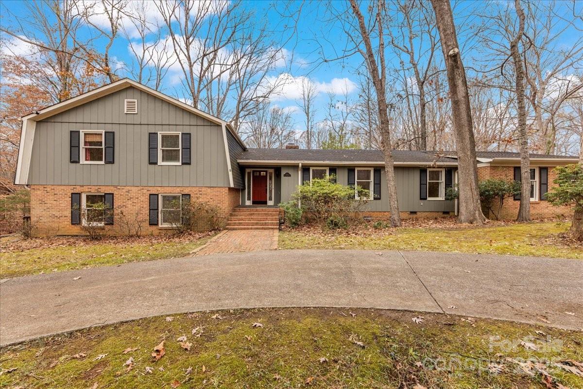 3212 Nancy Creek Road, Charlotte, NC. property listing photo
