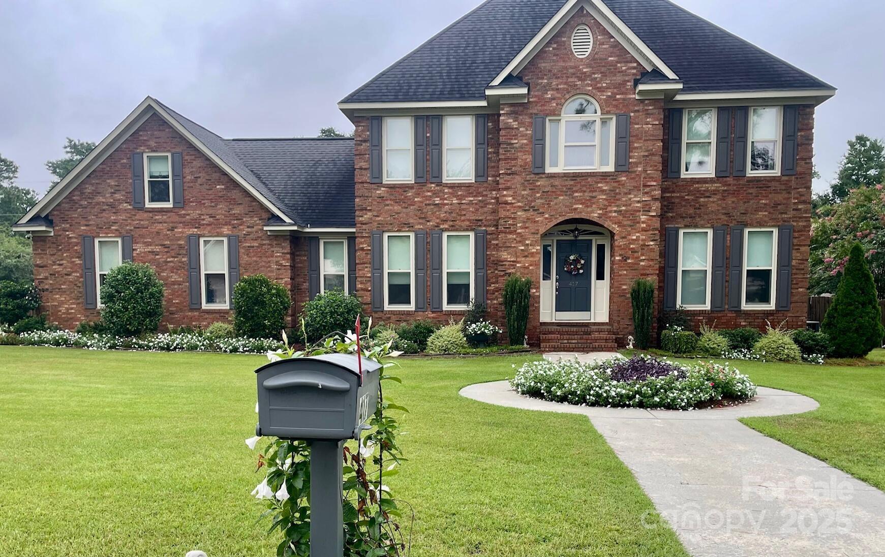 417 Oxford, Lexington, SC. property listing photo